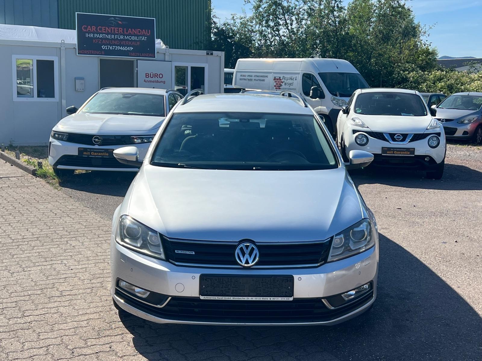 Volkswagen Passat 2012 — photo 8