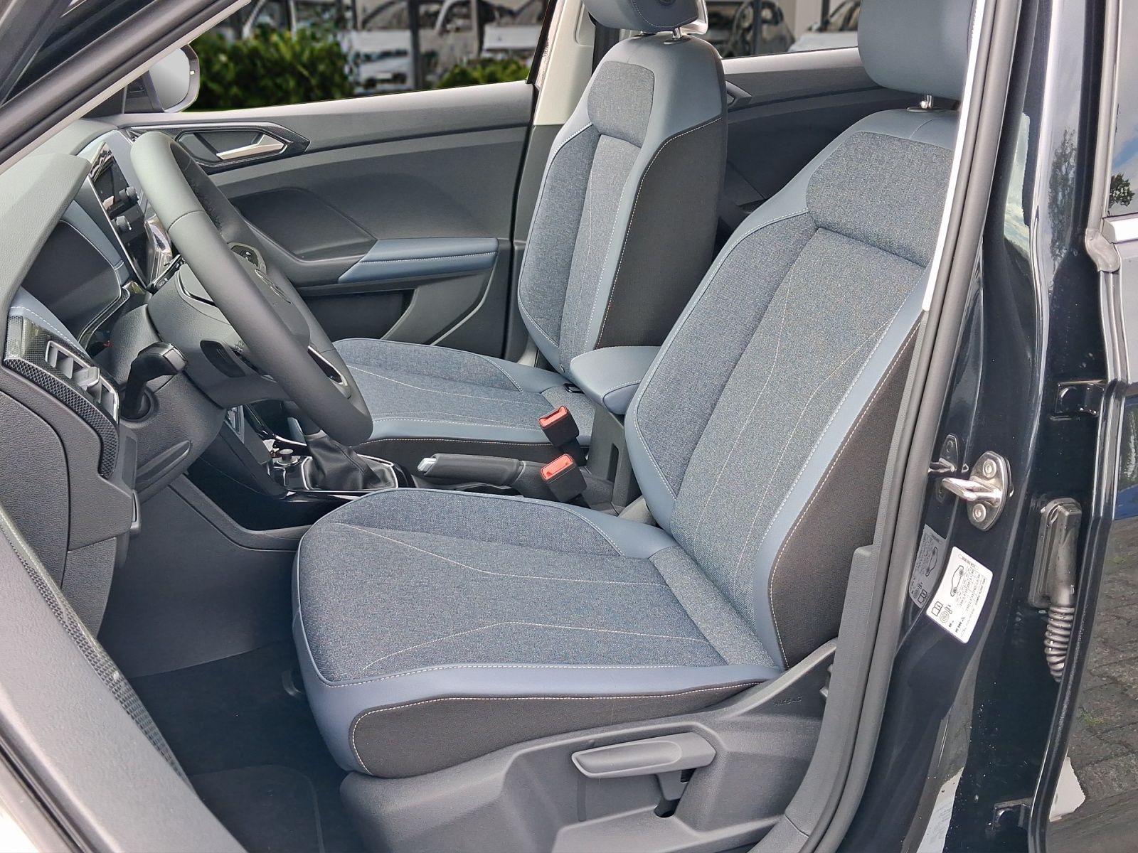 Volkswagen T-Cross - Bild 6