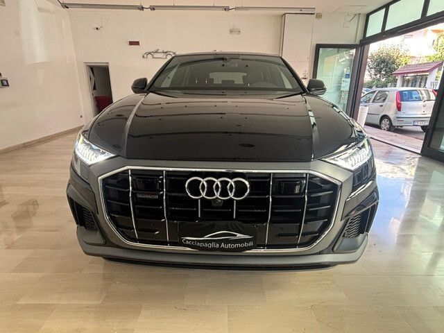 Audi Q8 45 3.0 tdi mhev Quattro Tiptronic S-Line imagem 2