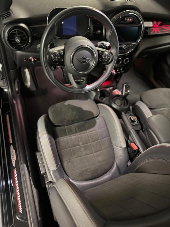 MINI John Cooper Works Coupé