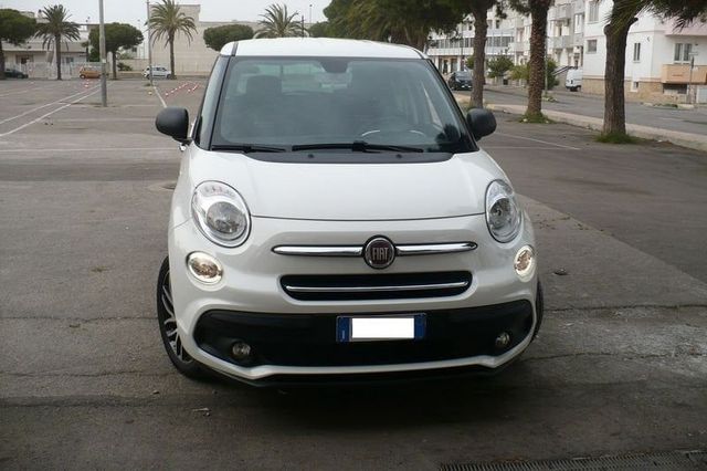 Fiat FIAT 500L Wagon 1.6 Multijet 120 CV Mirror