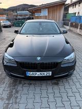 BMW 520i -