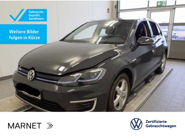 Volkswagen Golf VII e-Golf DSG Navi*Wärmep.*LED*SHZ*PDC*App