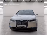 BMW iX xDrive40 Dig.Cockpit LED AHK Klimaaut. Navi - gebrauchte BMW iX aus dem Jahr 2022