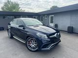 Mercedes-Benz GLE 63 AMG Coupe. 34.000 € NETTO - Mercedes-Benz mit Benzin-Antrieb: Coupe, 3.0