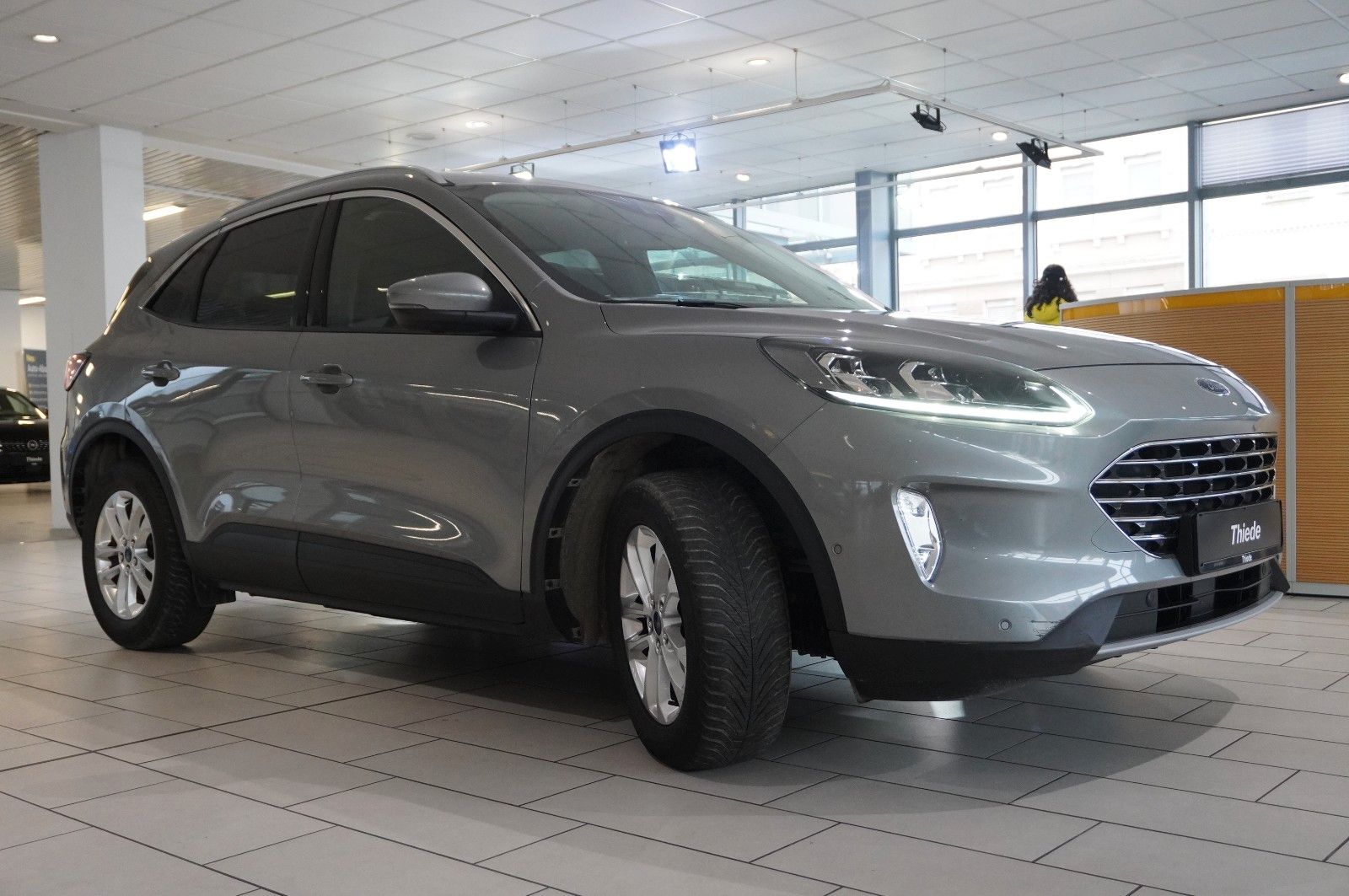 Fahrzeugabbildung Ford Kuga 2.5 HYBRID TITANIUM X 4X4 NAVI/LED/KAMERA
