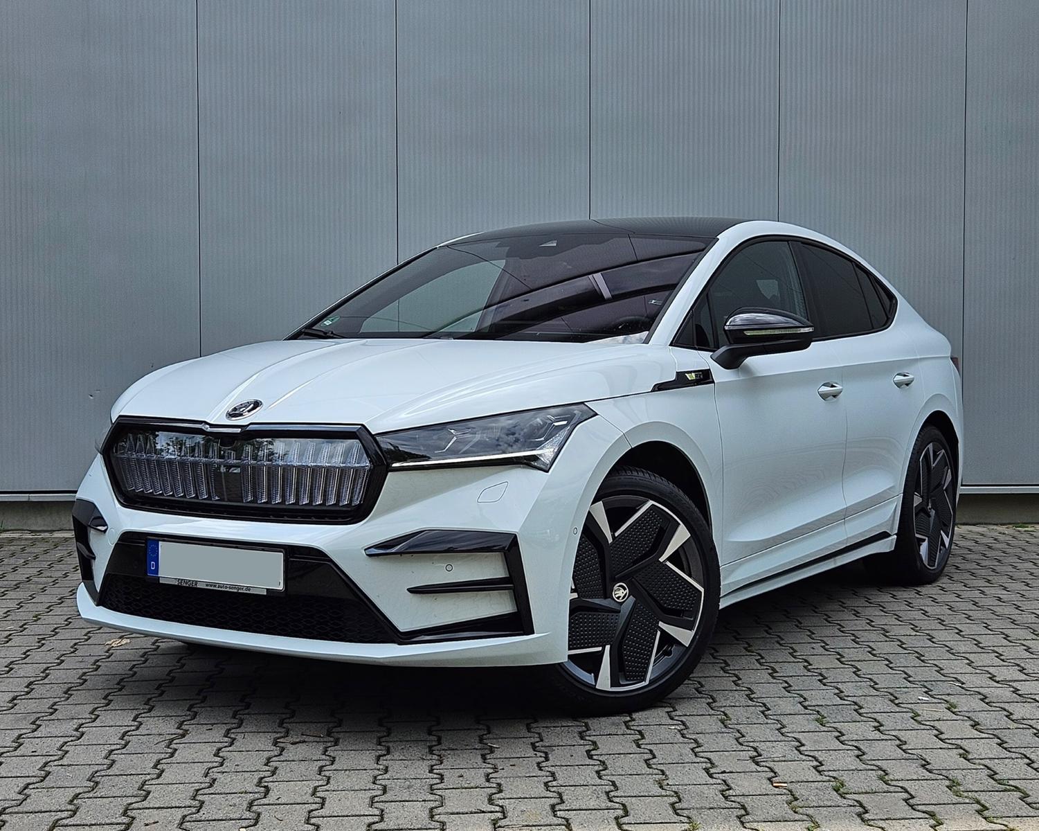 Skoda Enyaq iV Coupé RS Suite Vollleder AHK Wärmepumpe