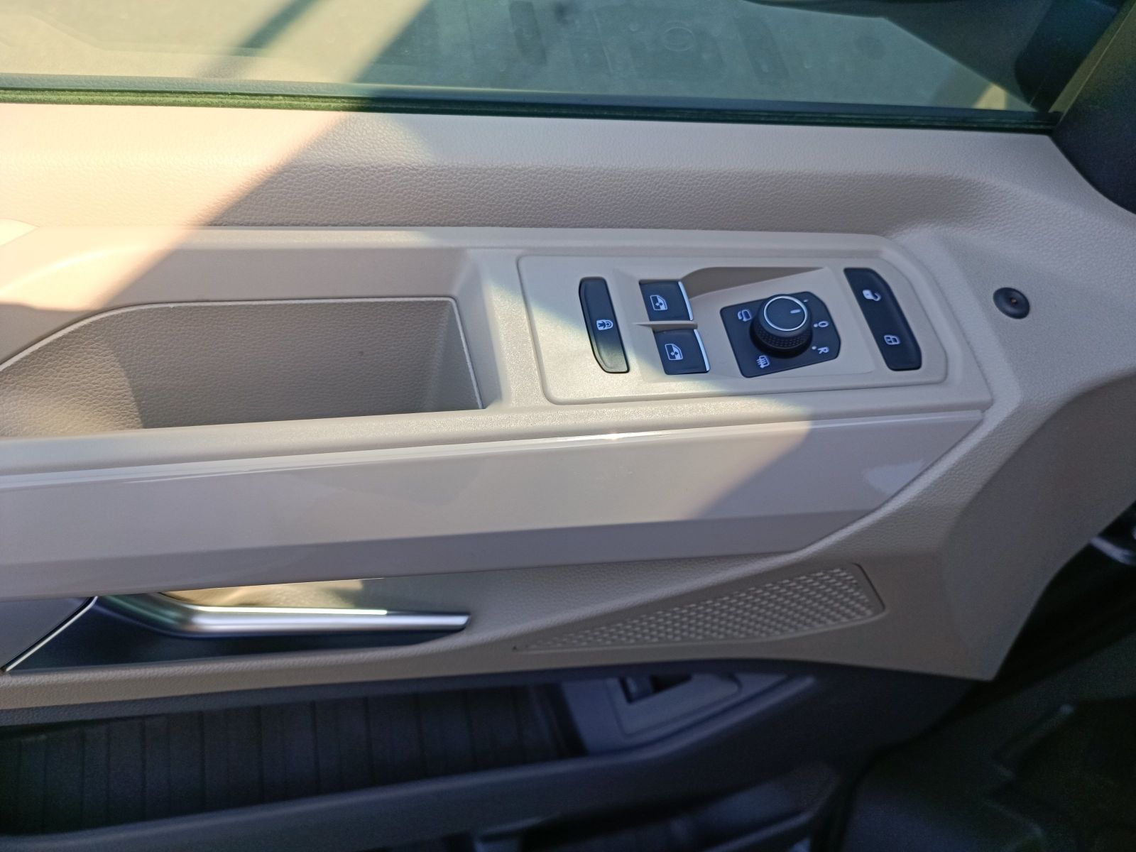 Volkswagen T7 Multivan - Bild 15