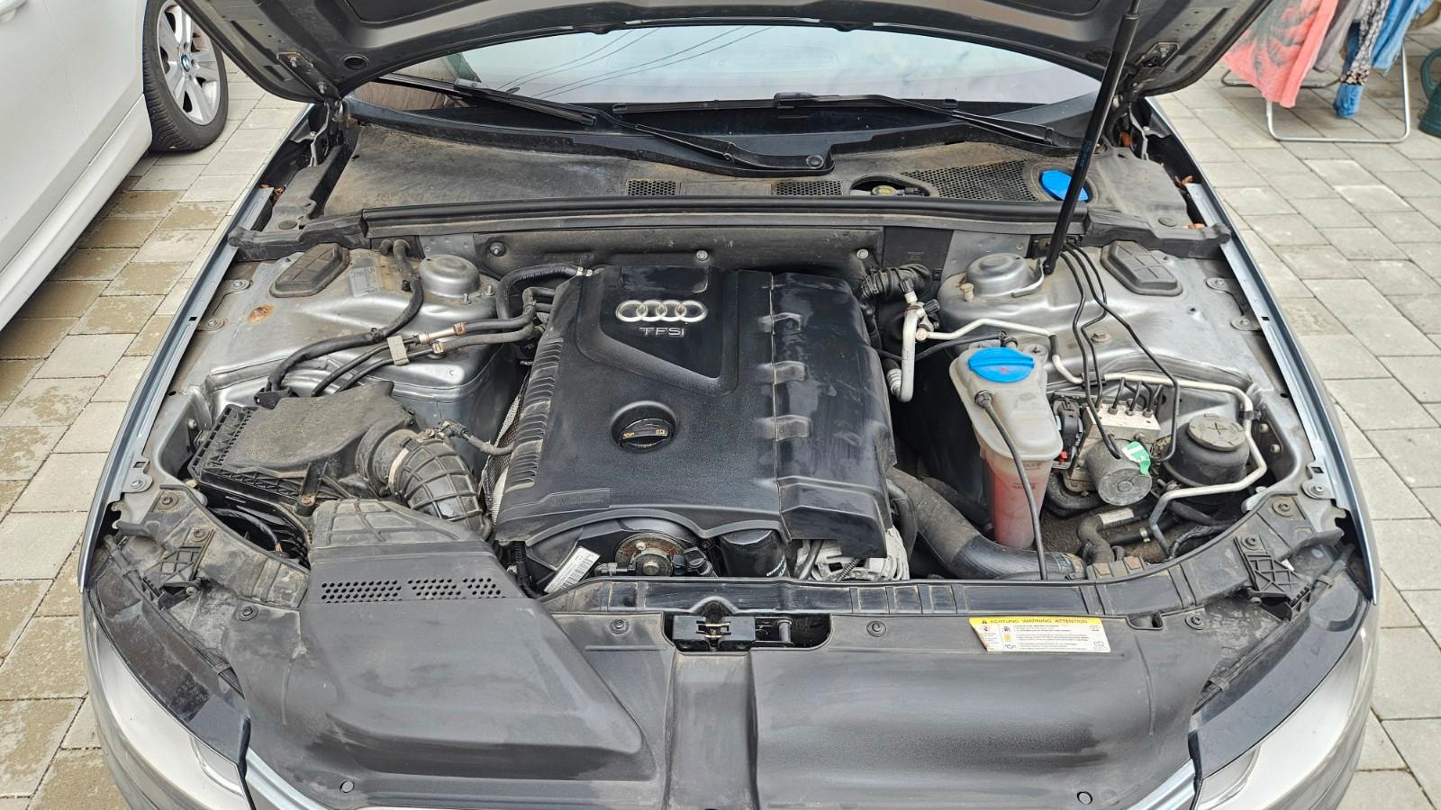 Audi A4 2011 — photo 15