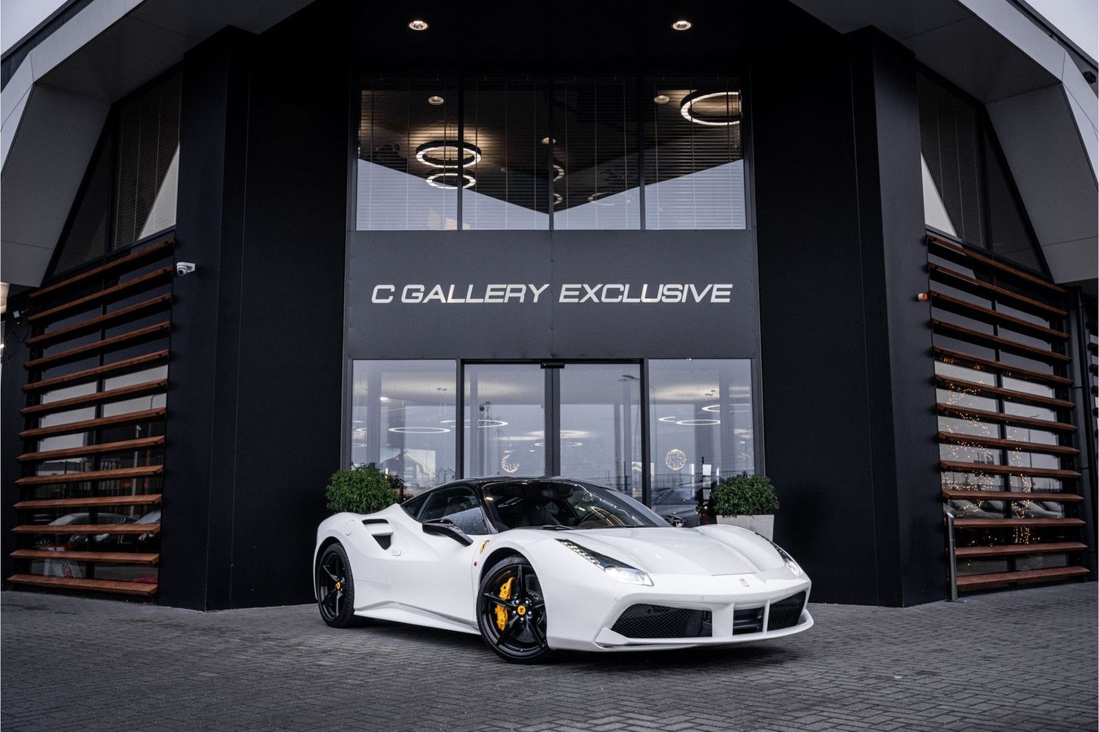 FERRARI 488 GTB