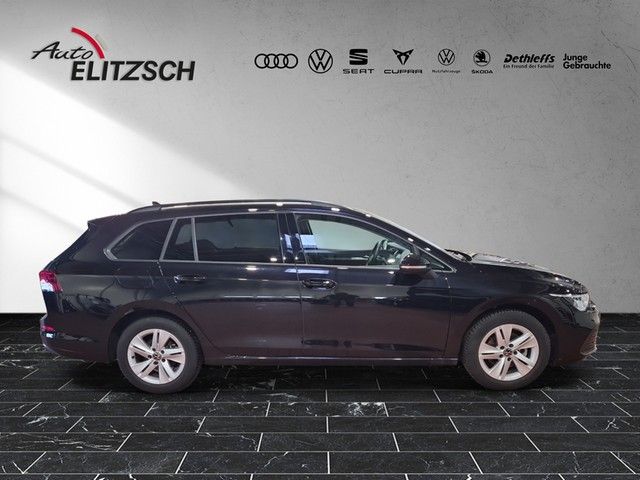Fahrzeugabbildung Volkswagen Golf VIII Variant TSI Life STH LED Navi AID ACC