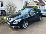 Mercedes-Benz Mercedes B220 4-Matic 7G-DCT - Mercedes-Benz B 220 von privat