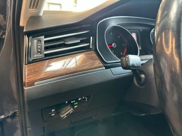 Volkswagen BMTStart-Stopp *AHK*Sitzh.*Pano*ACC*