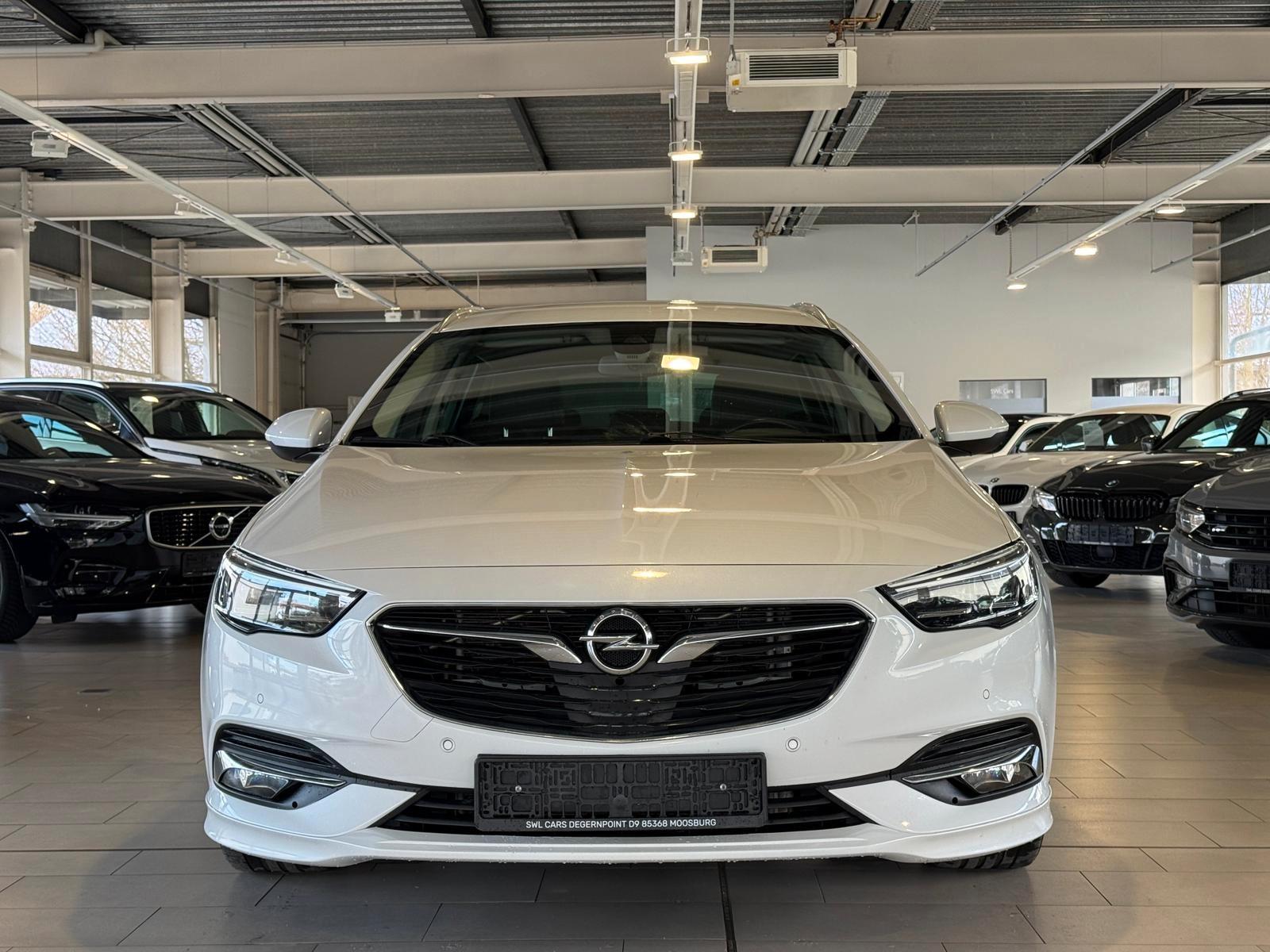 Opel Insignia  2.0 CDTI Aut. OPC LINE LED LEDER HUD
