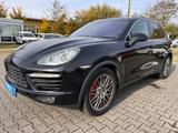 Porsche Cayenne Turbo Panoramadach Kamera AHK.... - Porsche Cayenne aus 2012: Turbo