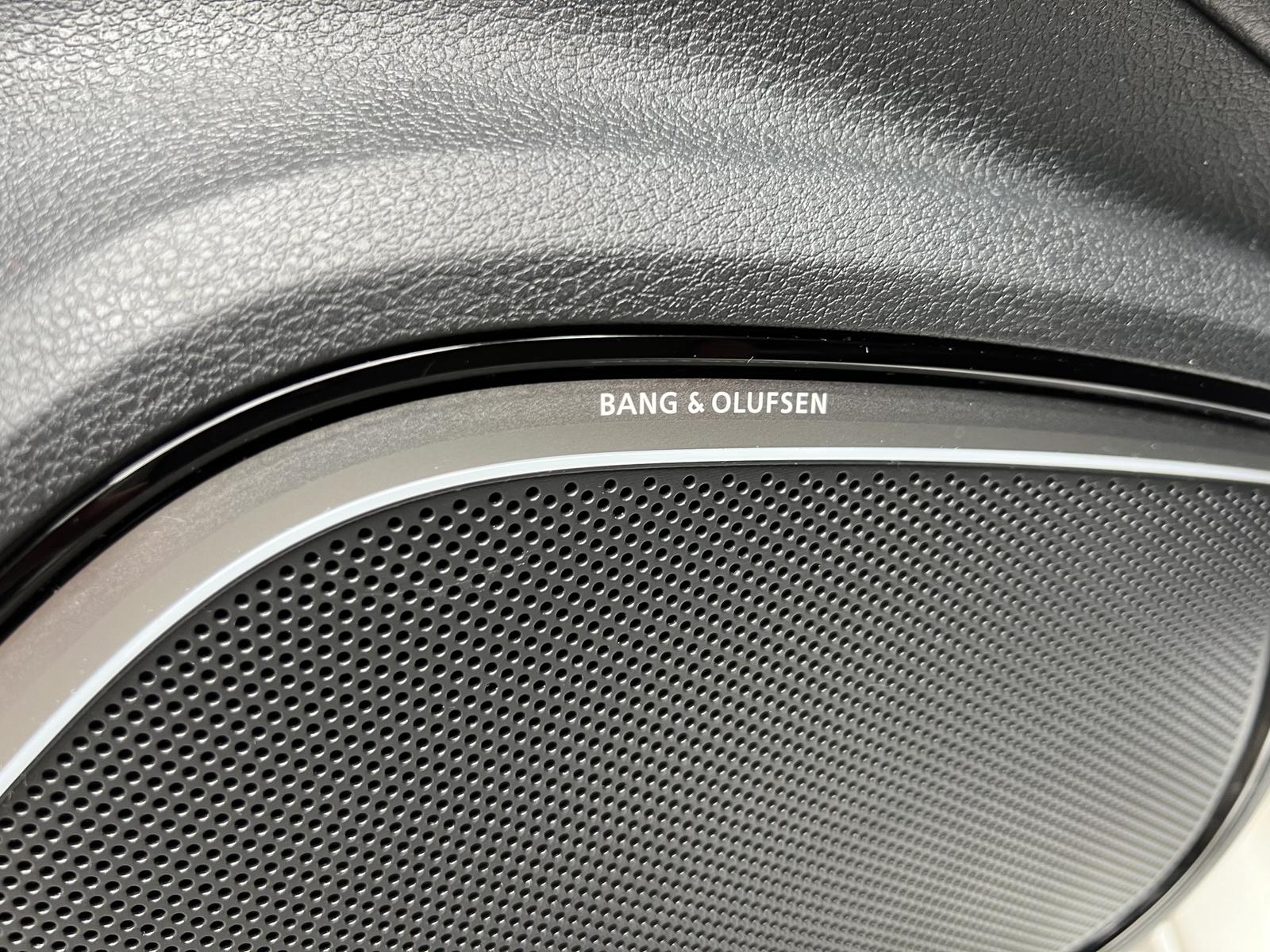 Audi A3 35 TFSI S-Line SelectionNavi Matrix LED B&O, миниатюра 16