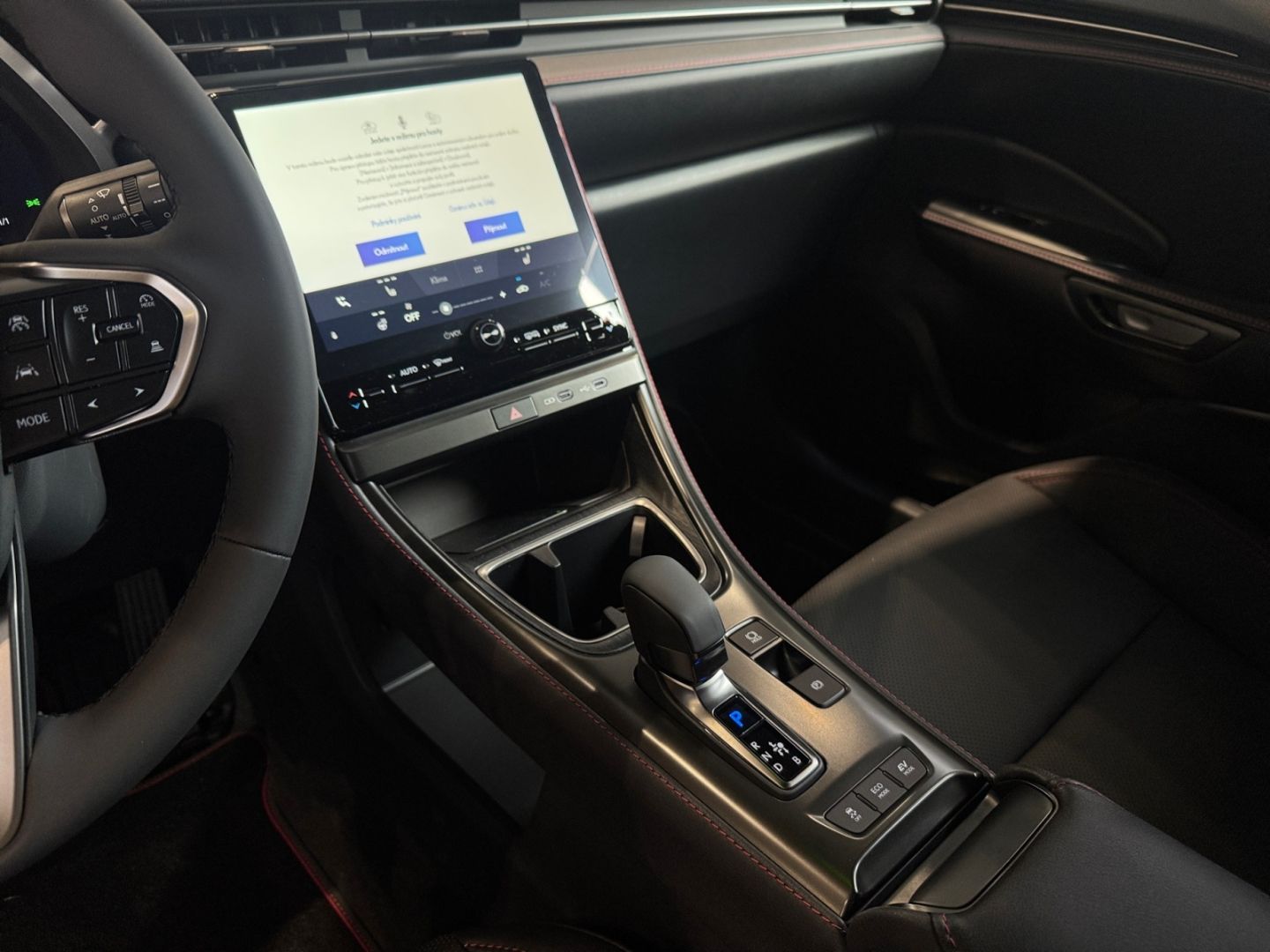 Lexus LBX - Bild 17