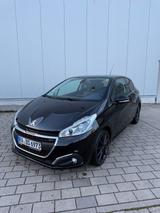 Peugeot 208 1.2 Allure PureTech 110 STOP & START Allure - Peugeot 208 PureTech Gebrauchtwagen