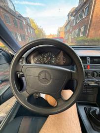 1993 Mercedes-BENZ C 180 — миниатюра 11