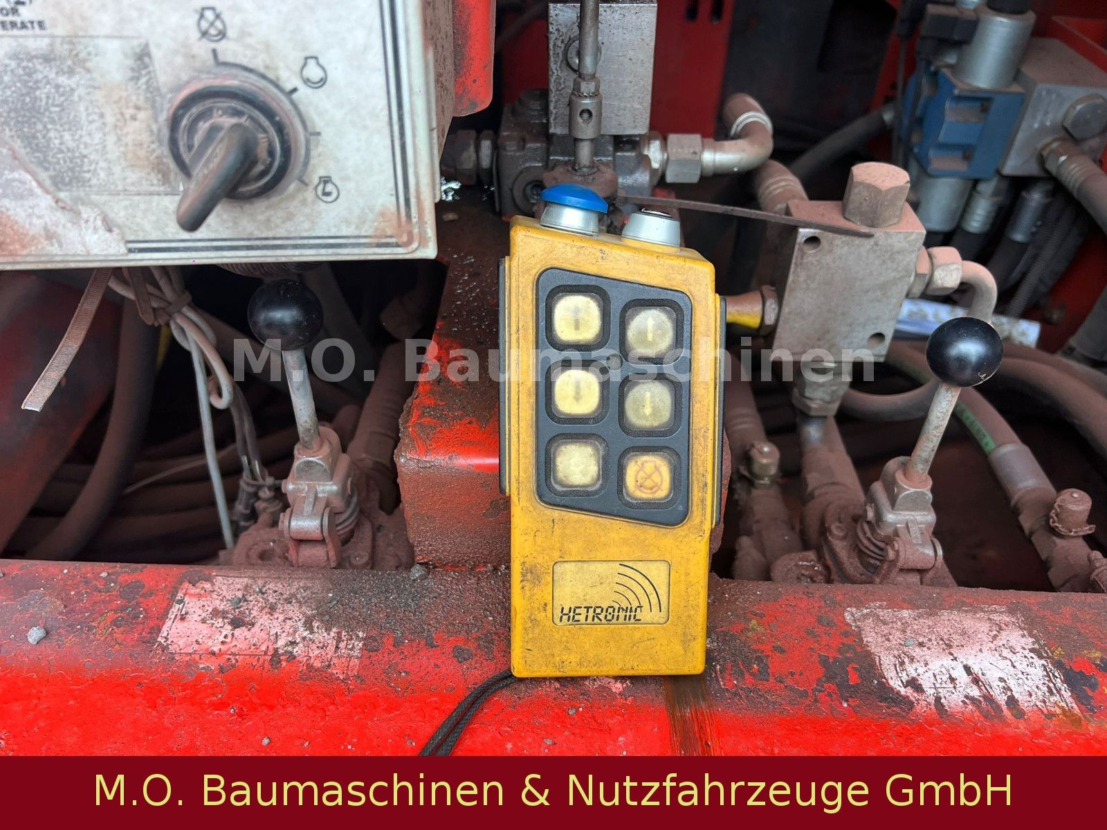 Fahrzeugabbildung Terex Finlay 883 T  /  Mobile Siebanlage /