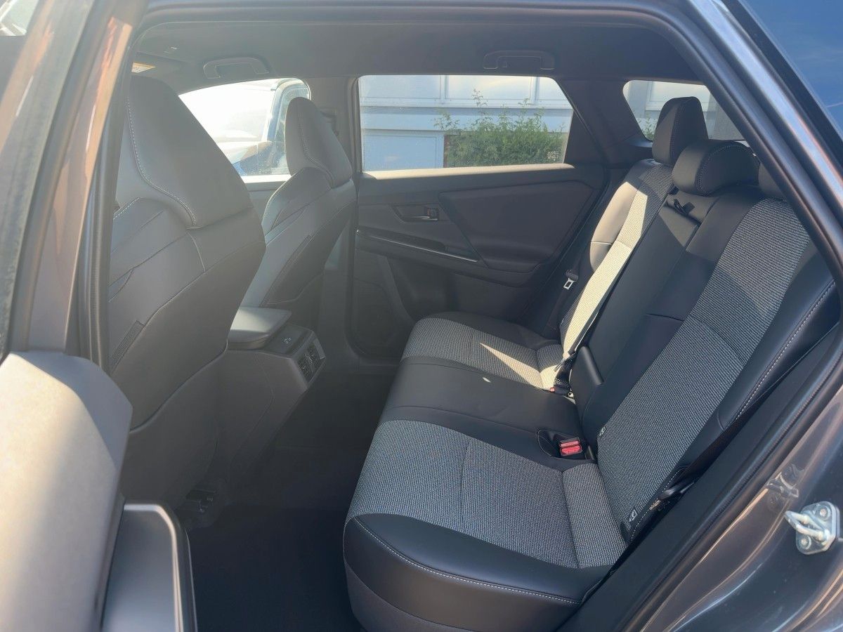 Fahrzeugabbildung Toyota bZ4X  Touring 75 kWh Teamplayer *RFK+360° *