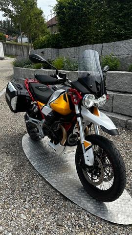Moto Guzzi V85 TT VIEL ZUBEHÖR!! SERVICE NEU!