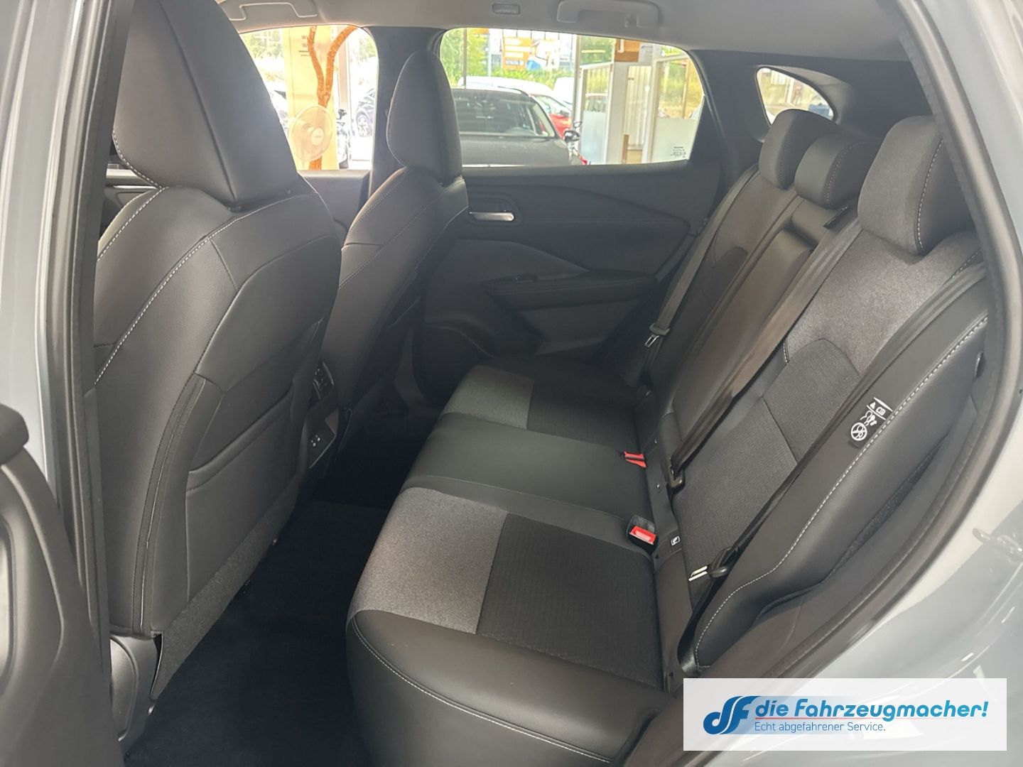 Fahrzeugabbildung Nissan Qashqai N-Connecta Navi 360 Kamera LED Apple Car