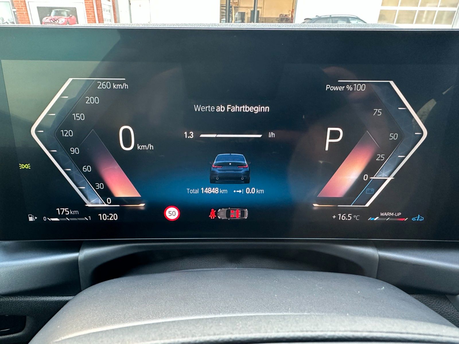 BMW 318 i*ADAPT. LED*360°*DAB* foto 8