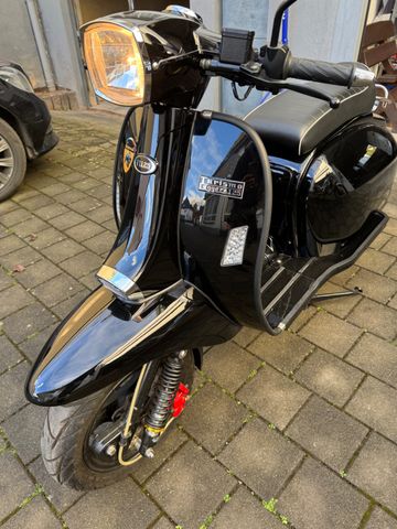 Autres Turismo 125 Neu 850km