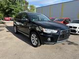 Mitsubishi Outlander Intense 4WD 7-Sitze - Mitsubishi Outlander Gebrauchtwagen in Nürnberg