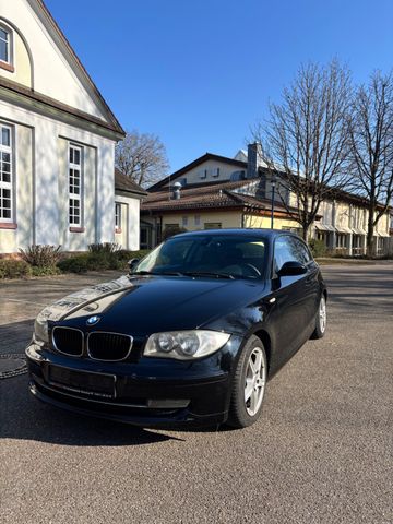 BMW 116 Baureihe 1 Lim. 116i/ Hu07.2025