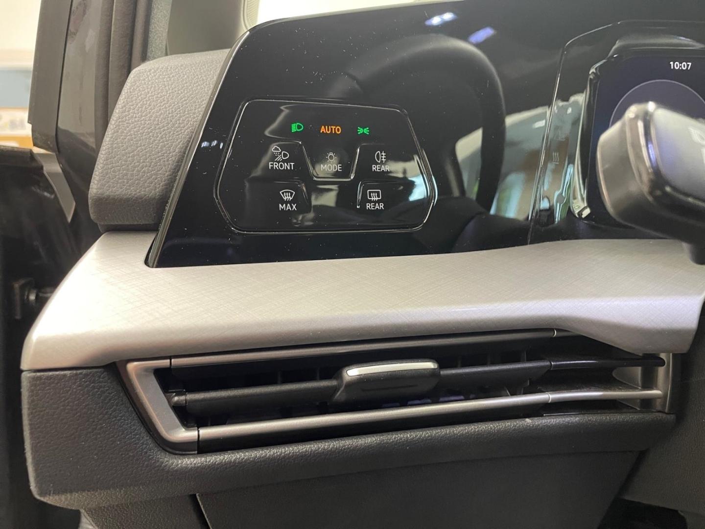 Volkswagen Golf Variant LIFE LED PLUS NAVI TOUCH DAB+, миниатюра 15
