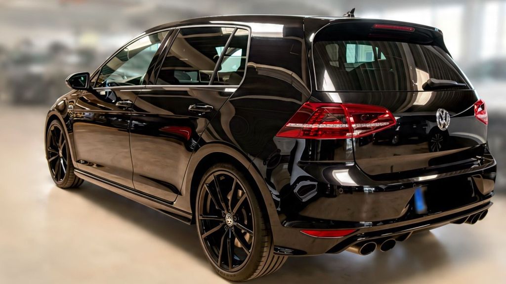Image of Volkswagen Golf