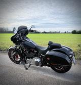 Harley-Davidson SportGlide - Harley-Davidson Motorräder in Mönchengladbach