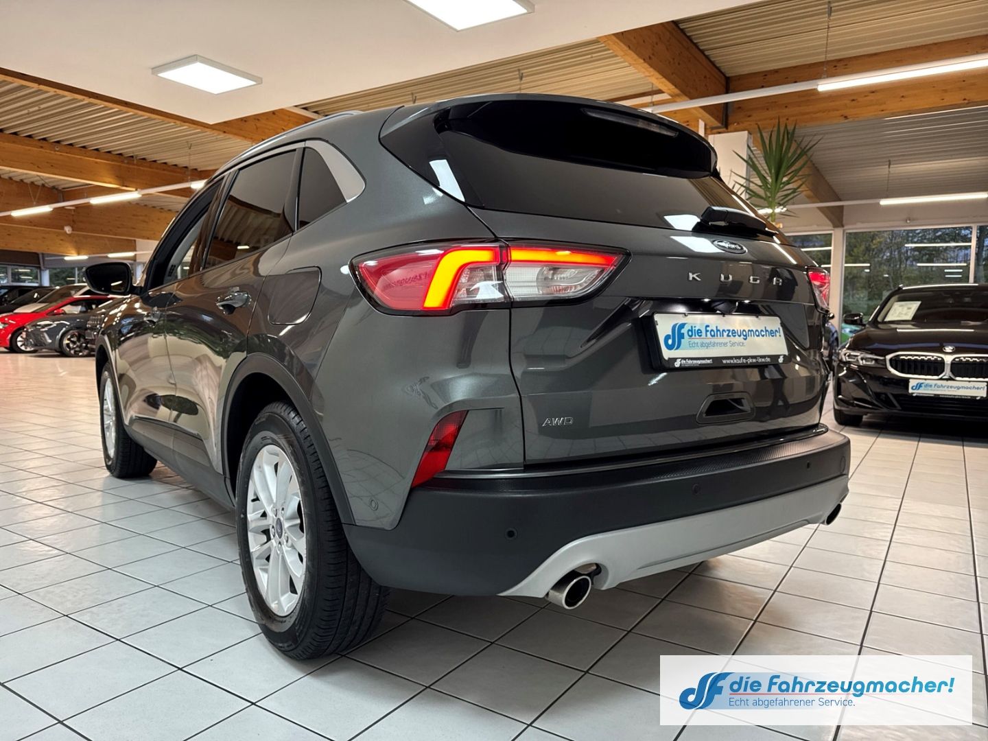 Fahrzeugabbildung Ford Kuga Titanium X HUD Navi Digitales Cockpit Sound