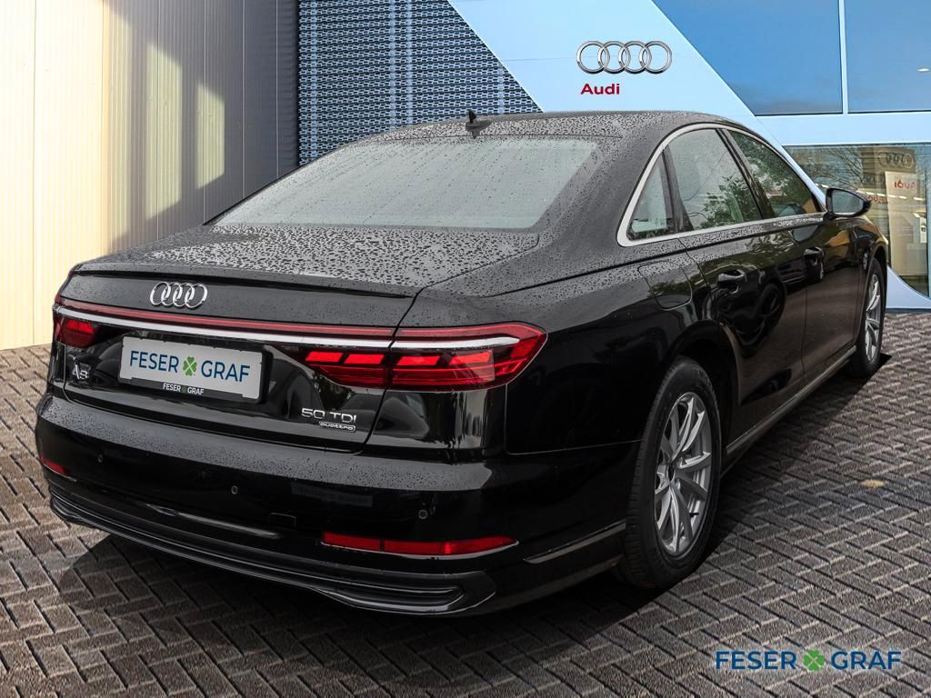 Audi A8 - Bild 2