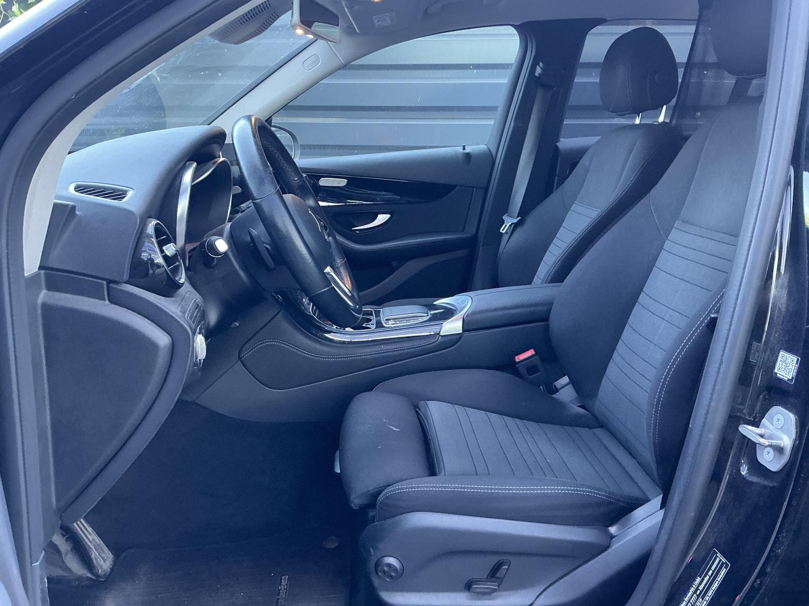 Mercedes-Benz GLC 220 d 4Matic Navi Spurassist. ACC LED SHZ
