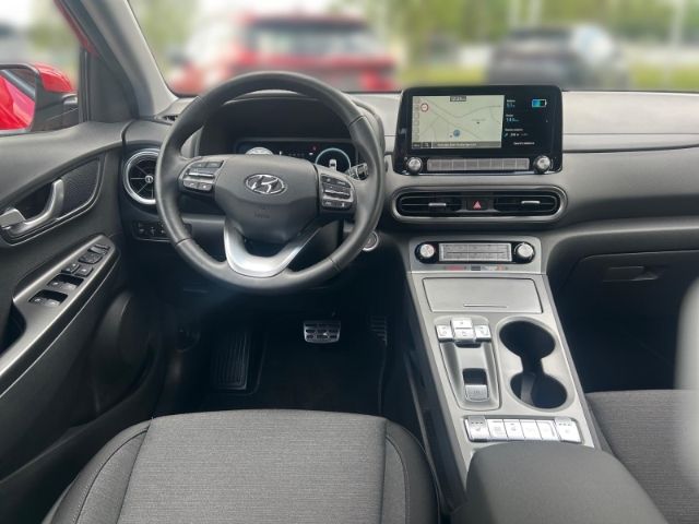 Fahrzeugabbildung Hyundai KONA Trend Elektro 2WD Navi Soundsystem LED ACC