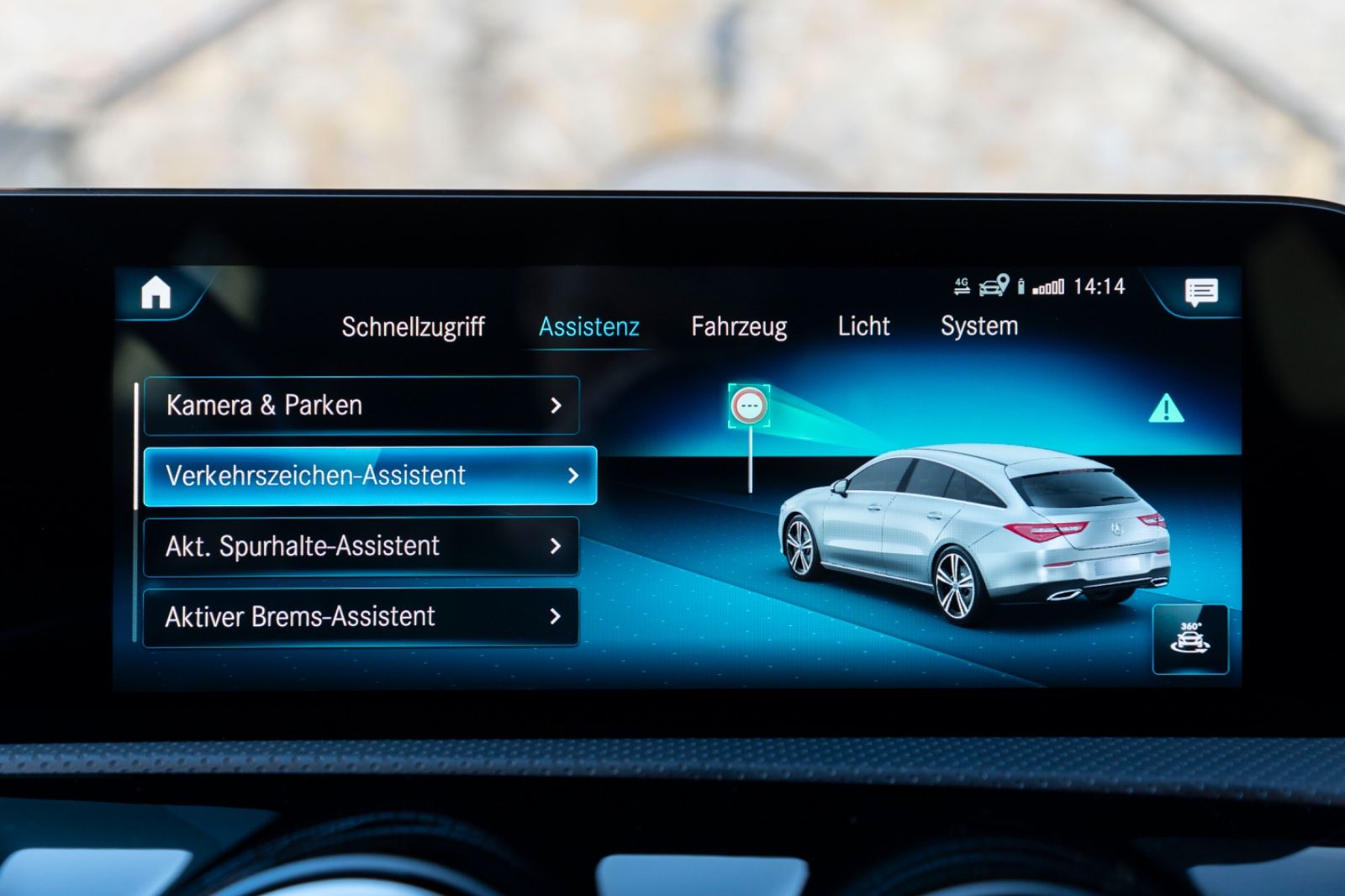 Fahrzeugabbildung Mercedes-Benz CLA 250e Shooting Brake AMG-LINE LED KAM 8FACH