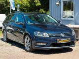 Volkswagen Passat Variant 2.0 TDI DSG R-Line BMT*TÜV neu - gebrauchte VW Passat Variant aus dem Jahr 2013
