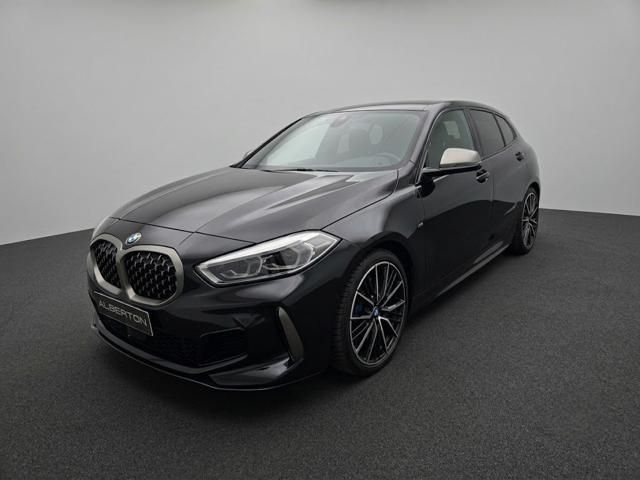 BMW BMW M135 i xDrive +HUD