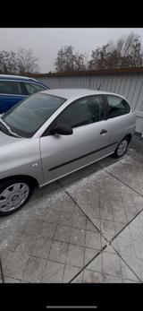 Seat Ibiza 2002 Automatik, 129.000 Kilomet... - gebrauchte Seat Ibiza aus dem Jahr 2002