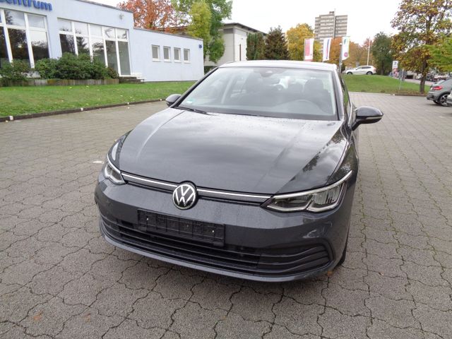 Volkswagen Golf VIII Lim. Life - 24.000 Km - I Hand