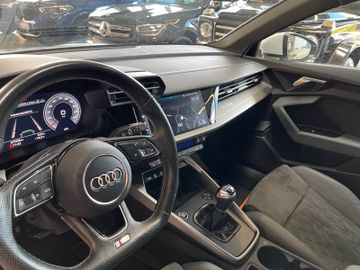 Audi A3 Sportback 35 TFSI S line *AHK*LED*Klima*