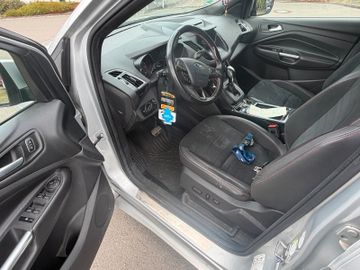 Ford Kuga - 6