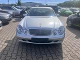 Mercedes-Benz E 220 E -Klasse Lim. E 220 CDI - Mercedes-Benz E 220 aus 2004: Cdi