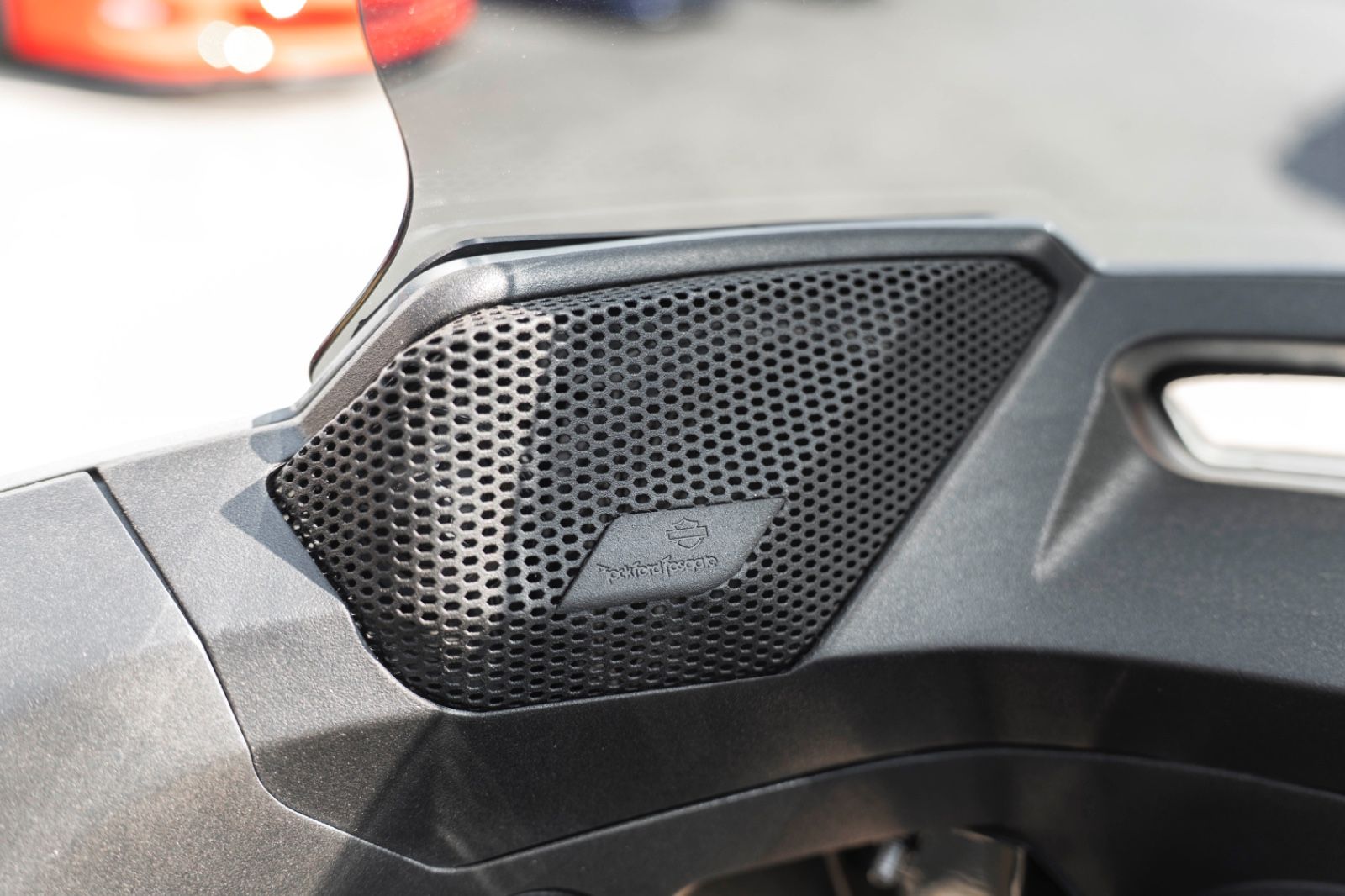 Fahrzeugabbildung Harley-Davidson FXLRST