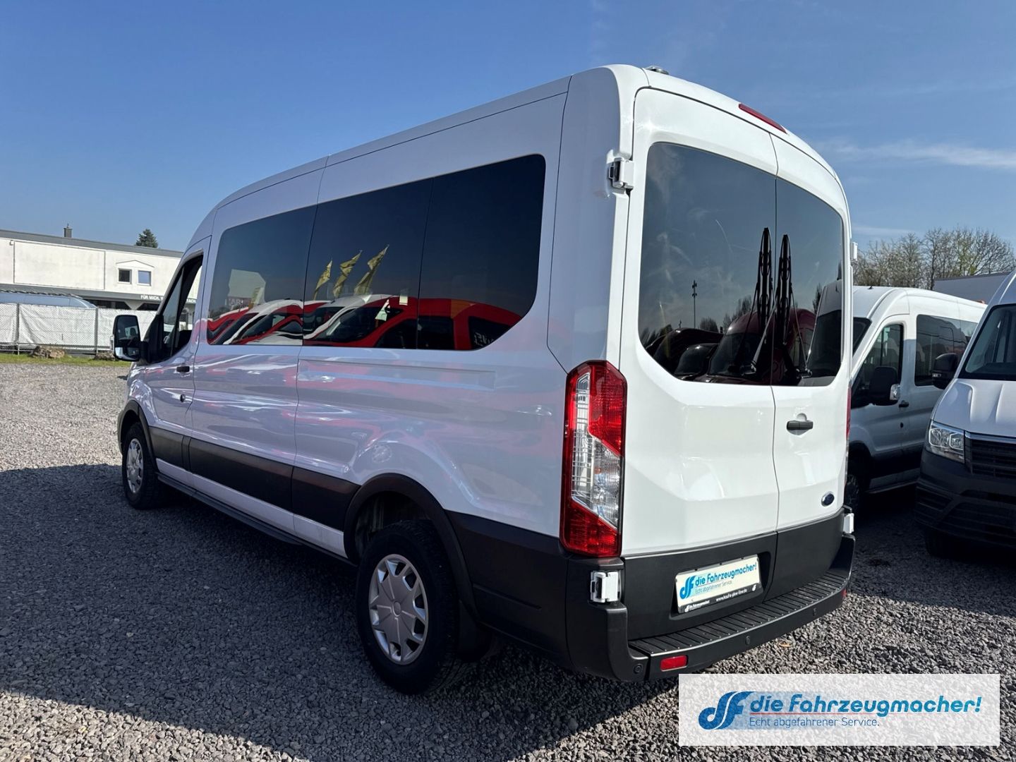 Fahrzeugabbildung Ford Transit Kombi 350 L3 Trend Lift Temp Tel.-Vorb.