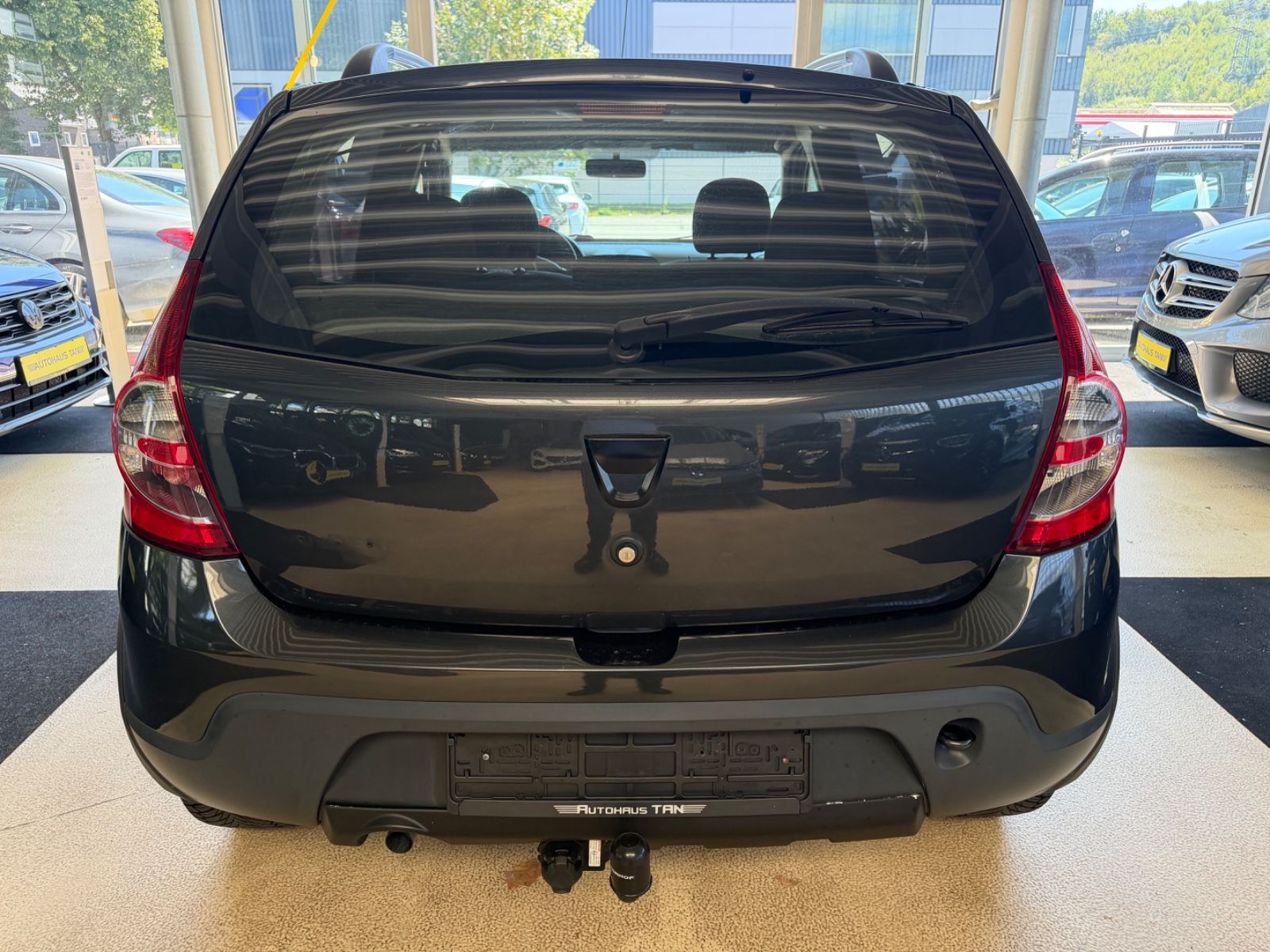 Fahrzeugabbildung Dacia Sandero Stepway