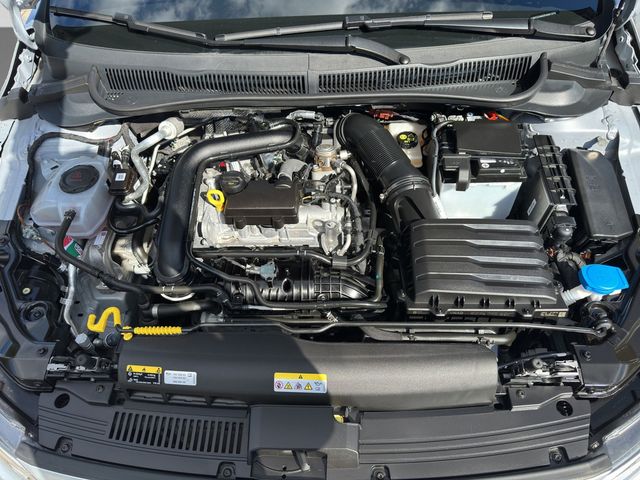 Polo Life 1.0 TSI KLIMA PDC SHZ LED SCHEINWERFER